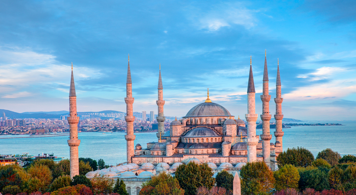 Istanbul Mosques 2025 Guide: History & Visitor Tips