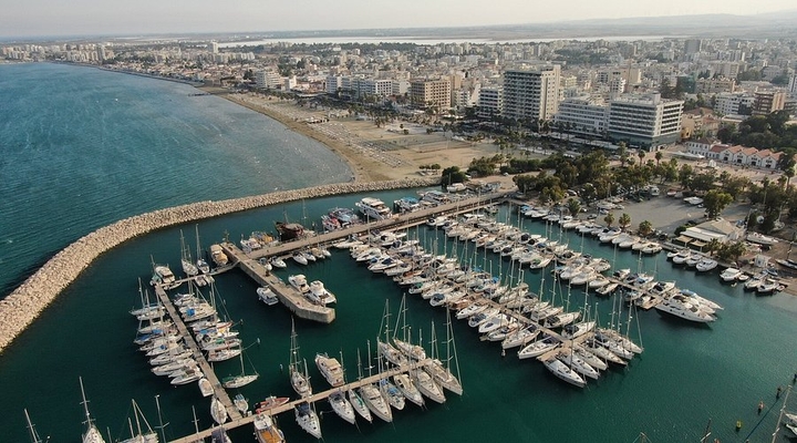 Moving to Larnaca, Cyprus: Residency, Real Estate & Living