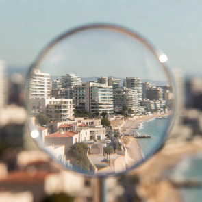 Buying New Developments Abroad: Risks, Checks & Safe Strategies 2026