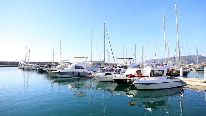 Turkey Ship Yacht Exports Hit Record $1.8B | 2025 Data