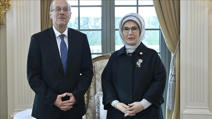 Turkey's First Lady & WHO Meet on Health & Alternative Medicine