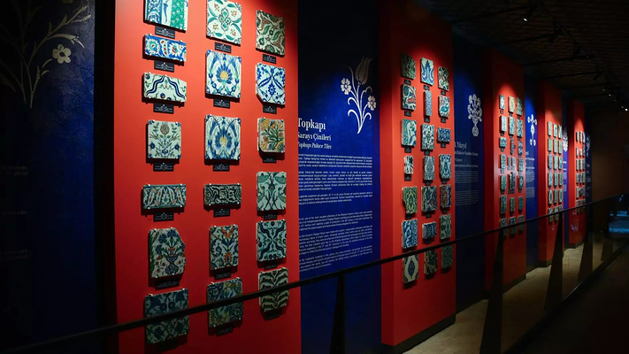 Explore Ottoman Tile Art in Topkapi Palace's New Gallery