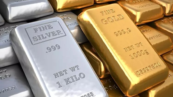 Gold Exceeds $5,000 Per Ounce for First Time in History