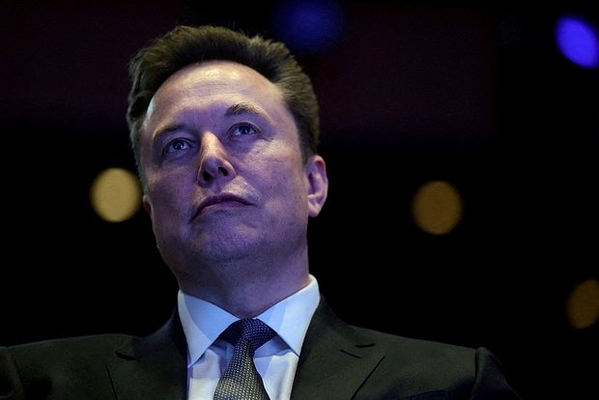 Elon Musk Pledges Legal Support for Epstein Whistleblowers