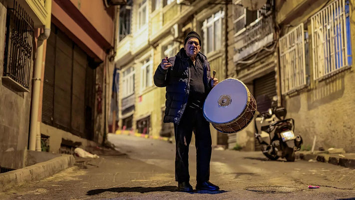 Ancient Drumming Ritual Marks Pre-Dawn Ramadan Meal in Istanbul