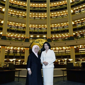 Emine Erdoğan Hosts South Korea's First Lady in Ankara