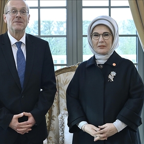 Turkey's First Lady & WHO Meet on Health & Alternative Medicine