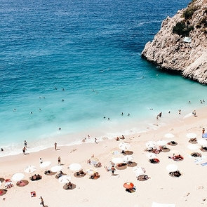 Turkey Tourism Revenue Hits Record $7B in 2025 | Accommodation Boom