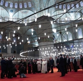 Pope Leo XIV in Turkey: Visit Reasons & Political Impact