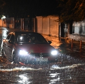 Heavy Rains Cause Flooding and Disruption in Istanbul Districts