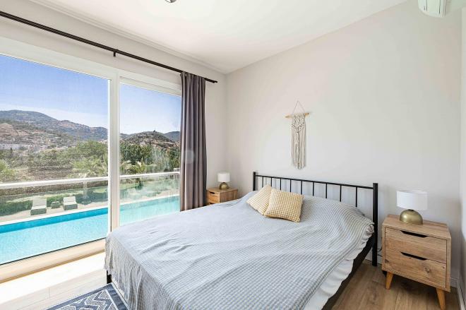 Furnished 3+1 Apartment in Bodrum – Gated Complex with Pool