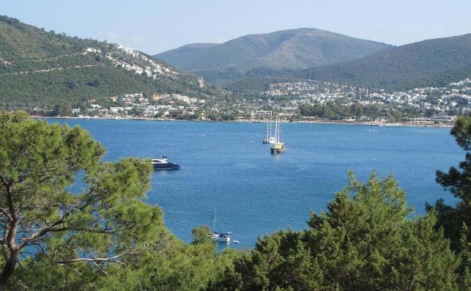 Sea-View 4+1 Villa in Bodrum – New Development, 250 m from the Sea