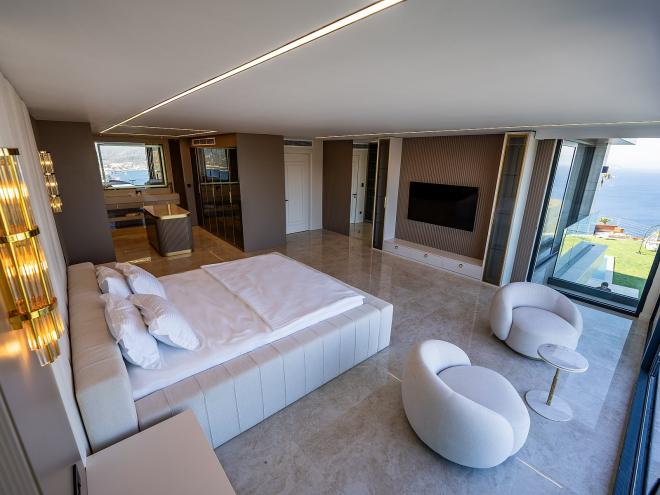 5+1 Villa with sea view in Bodrum