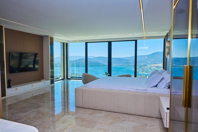 5+1 Villa with sea view in Bodrum