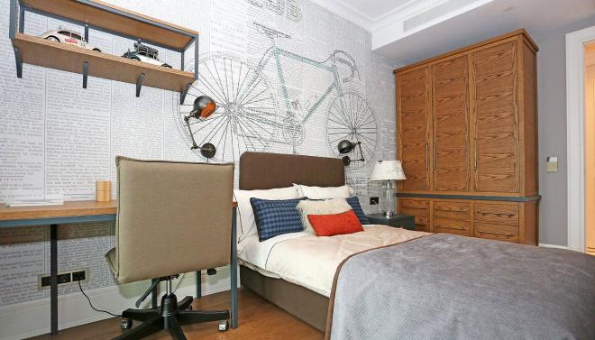 2+1 apartment with sea view in Istanbul