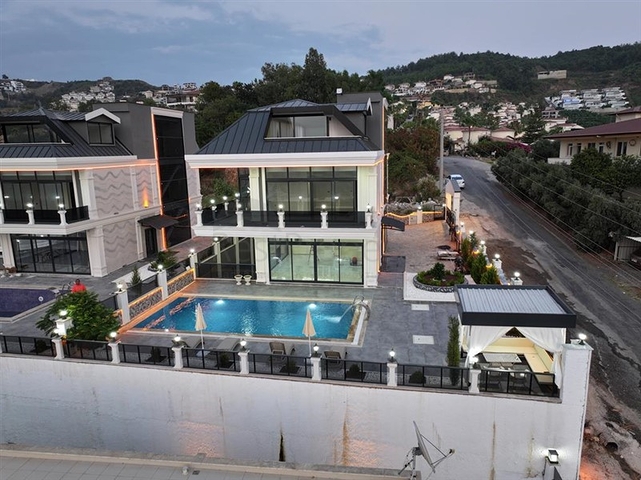 Luxury villa for sale in Alanya -sea view -4 bedroom -Kargicak /Alanya 