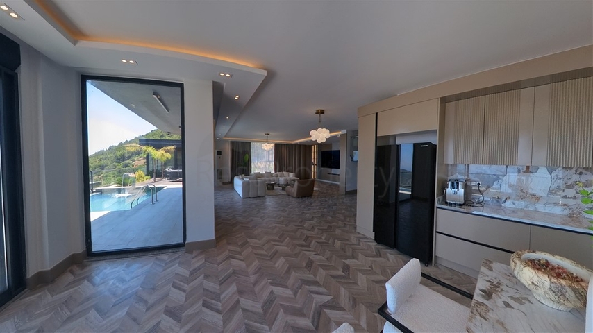 5+1 luxury villa project in the center of Alanya with stunning panoramic views