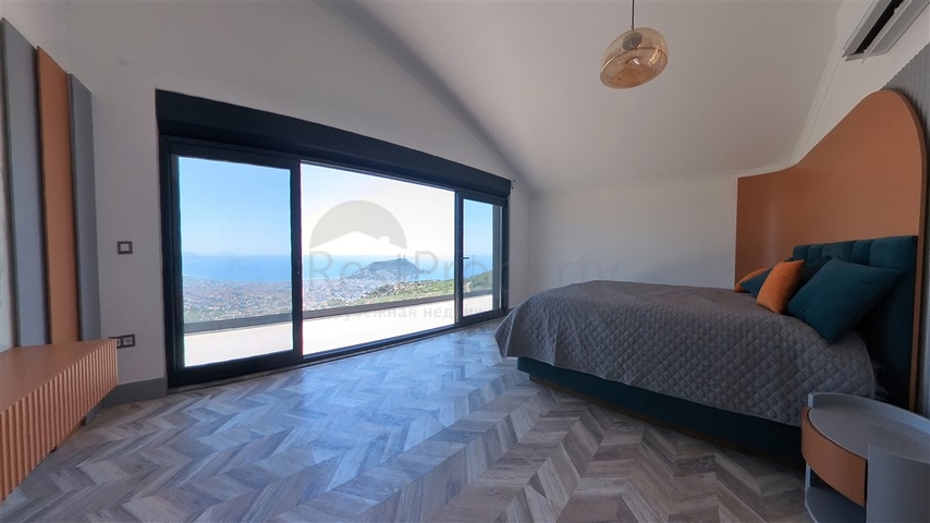 5+1 luxury villa project in the center of Alanya with stunning panoramic views
