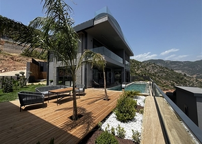 5+1 luxury villa project in the center of Alanya with stunning panoramic views