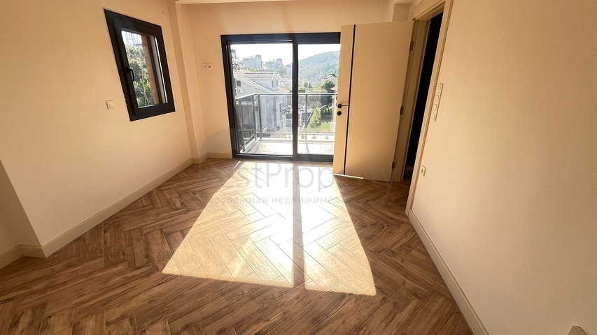 4+1 villa in a conveniently located area of Fethiye