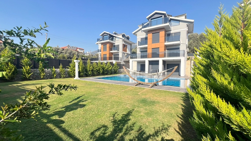 4+1 villa in a conveniently located area of Fethiye