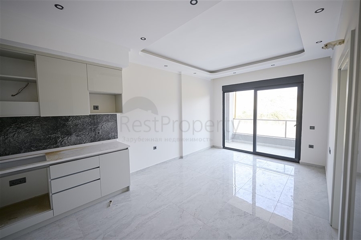 Sea and Castle view - investor deal - 1 bedroom apt - in Oba / Alanya 