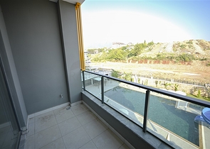 Sea and Castle view - investor deal - 1 bedroom apt - in Oba / Alanya 
