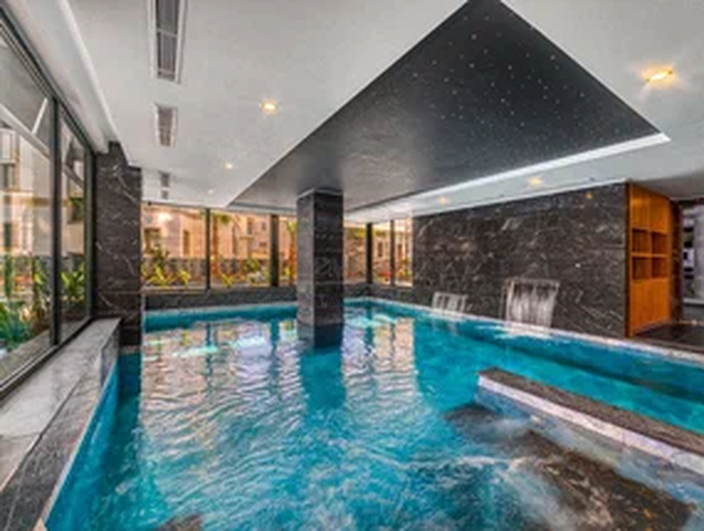 New luxury project with covered parking in Tosmur area