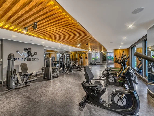 New luxury project with covered parking in Tosmur area