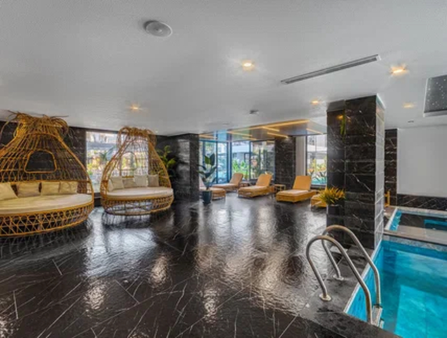 New luxury project with covered parking in Tosmur area