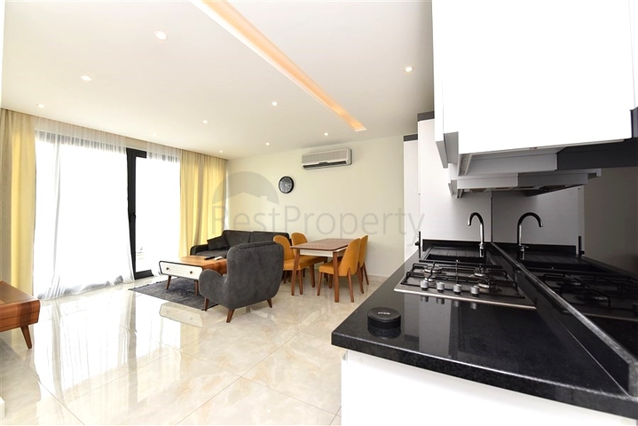 One-bedroom apartment on the first coastline