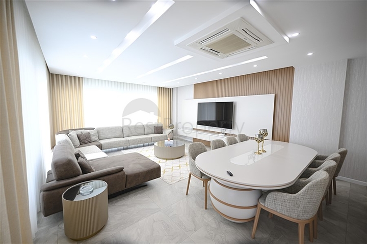 Villa in a unique location in the heart of Alanya