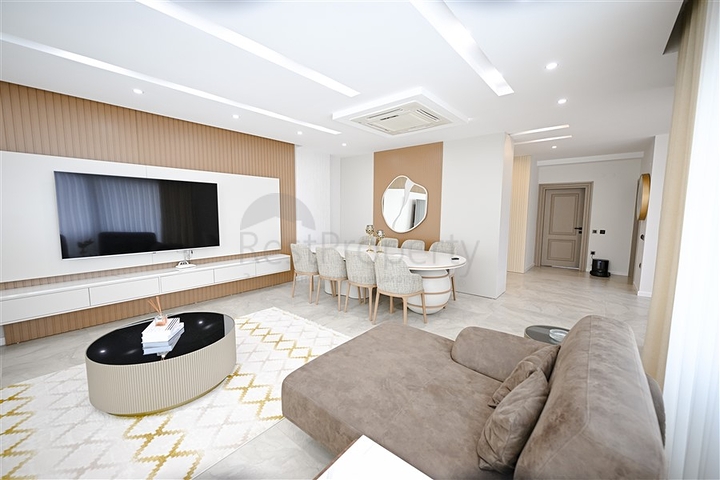 Villa in a unique location in the heart of Alanya