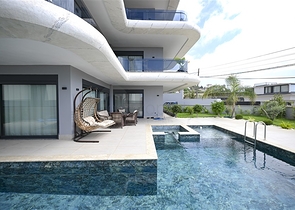 Villa in a unique location in the heart of Alanya