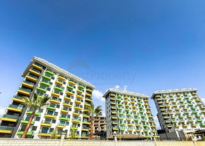 One-bedroom apartment in a hotel-type complex