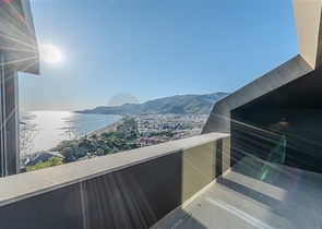 Premium complex at the foot of the fortress in Alanya