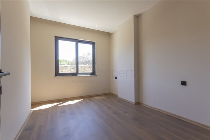 1+1 business class apartment in Demirtas district 