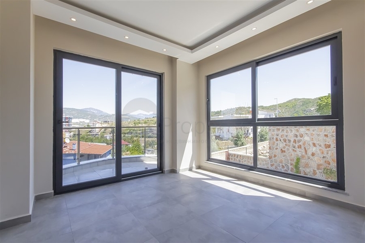 1+1 business class apartment in Demirtas district 