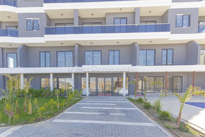 1+1 business class apartment in Demirtas district 