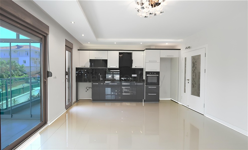 Furnished 2+1 apartment 400 m from the sea