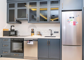 Apartment in a premium complex on the first line 