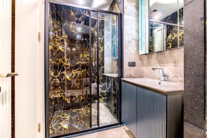 2+1 in a premium complex in Turkler district