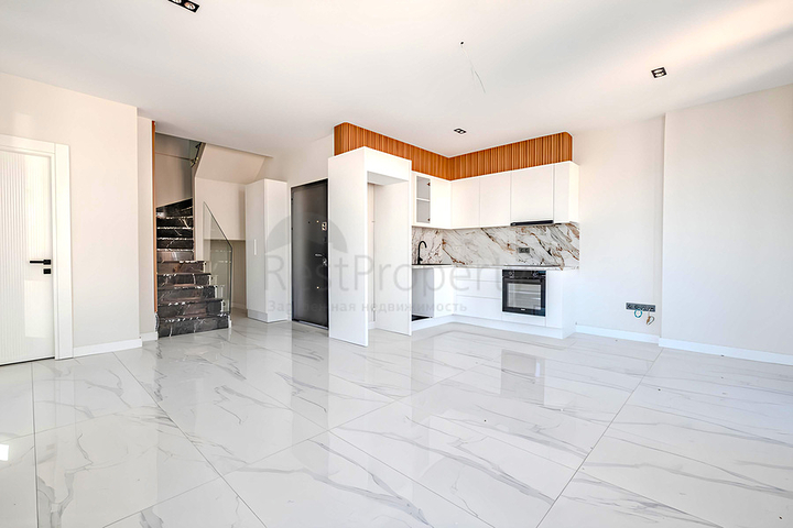 2+1 penthouse 50m from Cleopatra beach