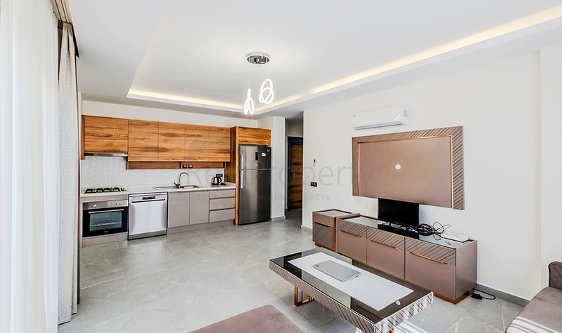 Furnished 1+1 Apartment in Mahmutlar, Alanya with Pool