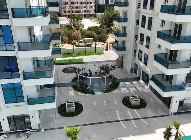 2+1 apartment in Mahmutlar 