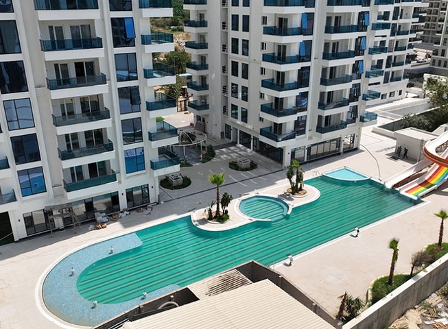 2+1 apartment in Mahmutlar 