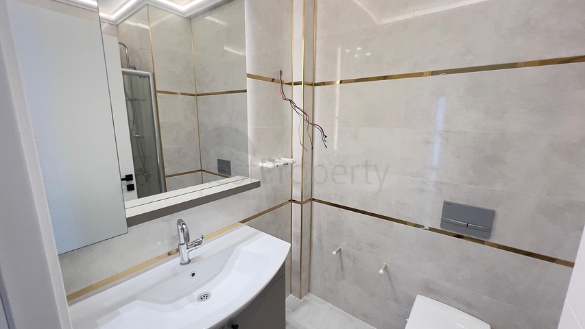 2+1 apartment in Mahmutlar 