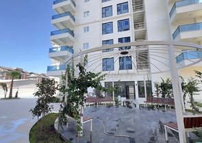 2+1 apartment in Mahmutlar 