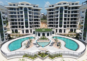 Spacious 4+1 apartment in an excellent location in Oba/Alanya