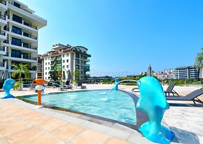 Spacious 4+1 apartment in an excellent location in Oba/Alanya